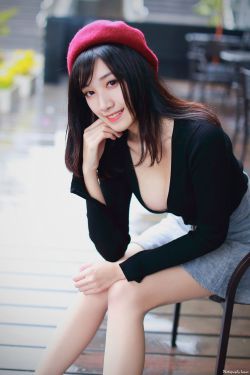 美女昏迷